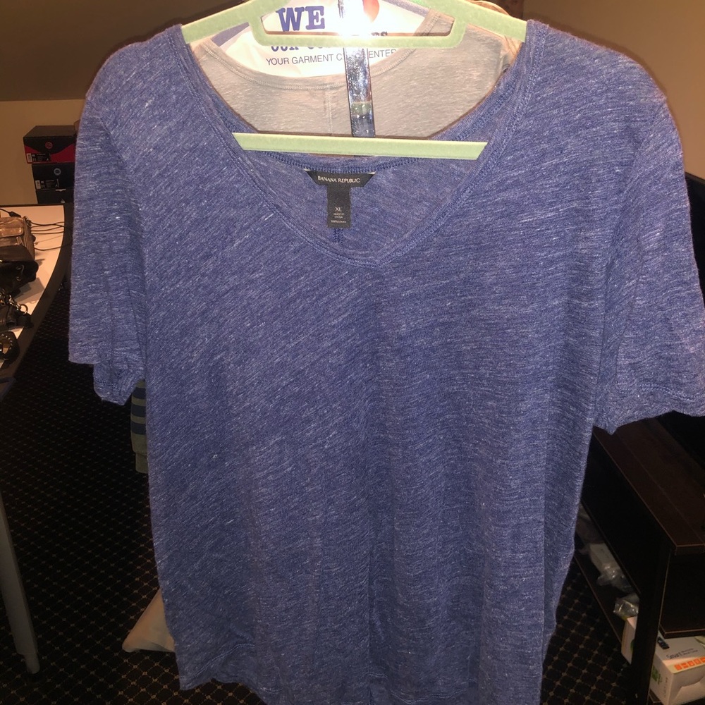 Banana Republic Basic Tee